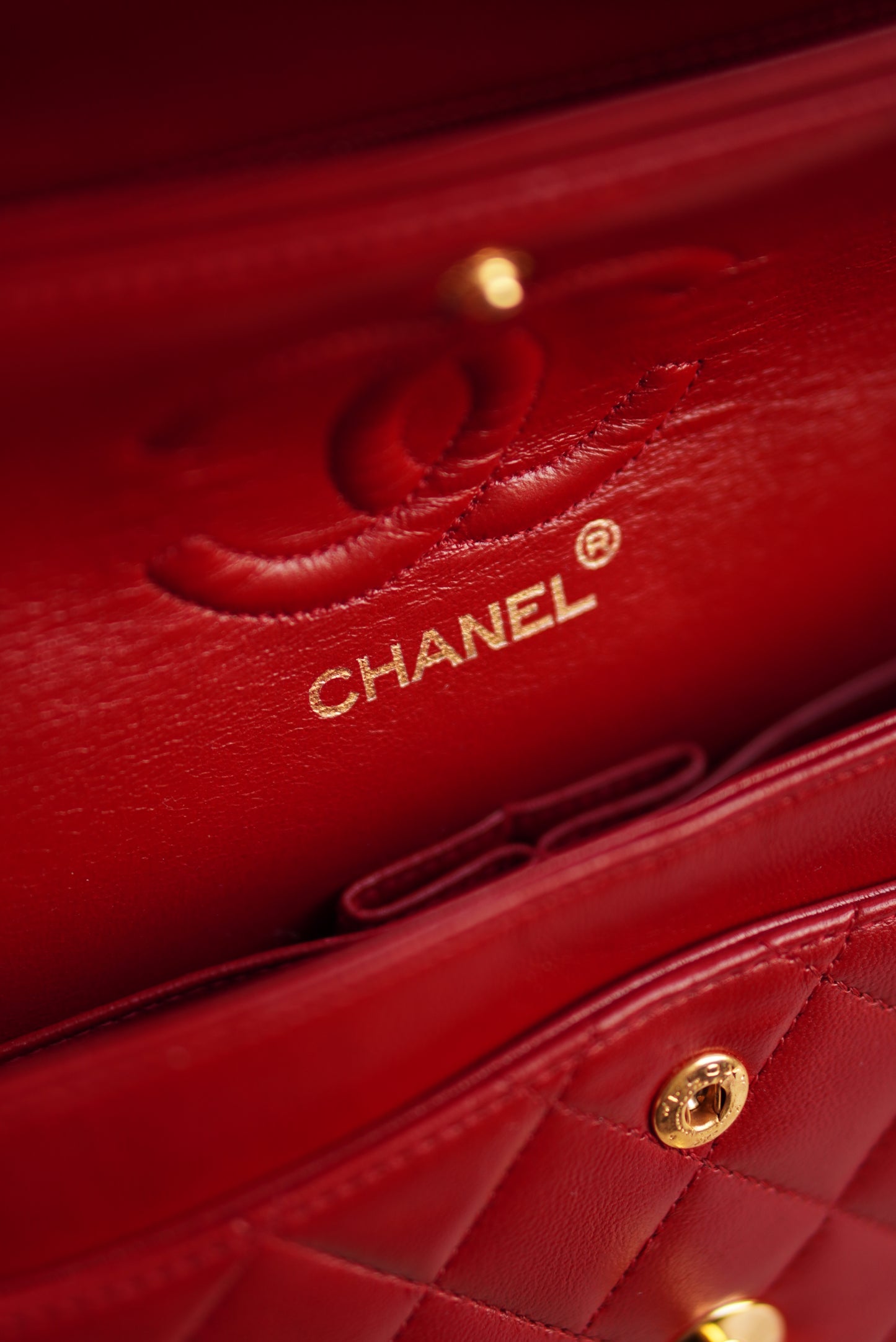 CHANEL CLASSIC SMALL DOUBLE FLAP