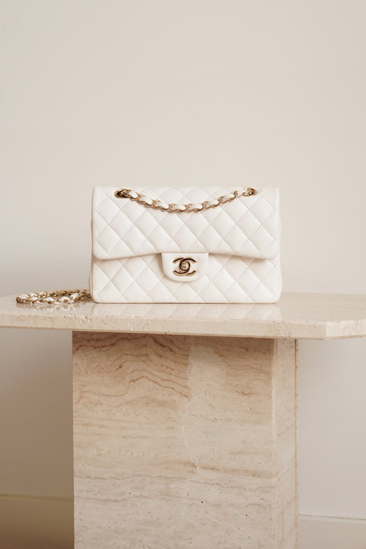 CHANEL CLASSIC SMALL DOUBLE FLAP | WHITE