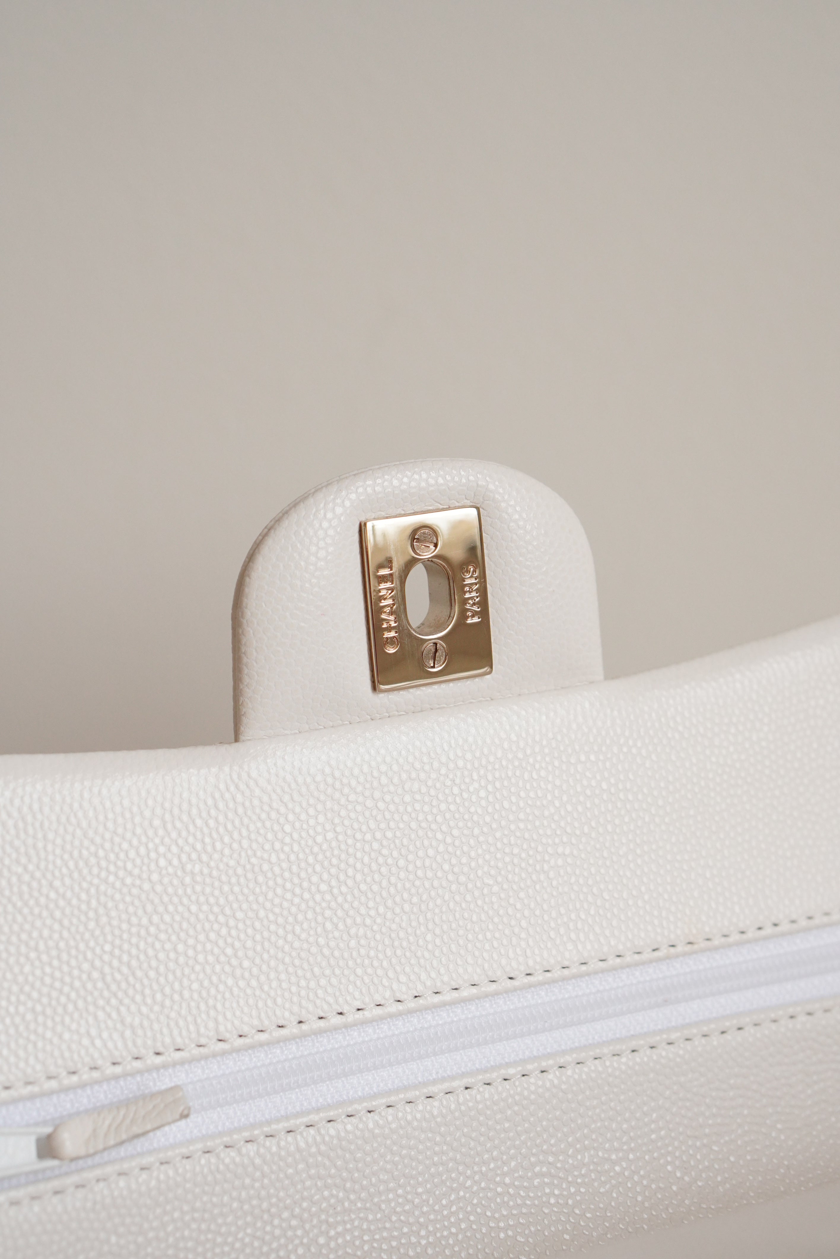 CHANEL CLASSIC SMALL DOUBLE FLAP | WHITE