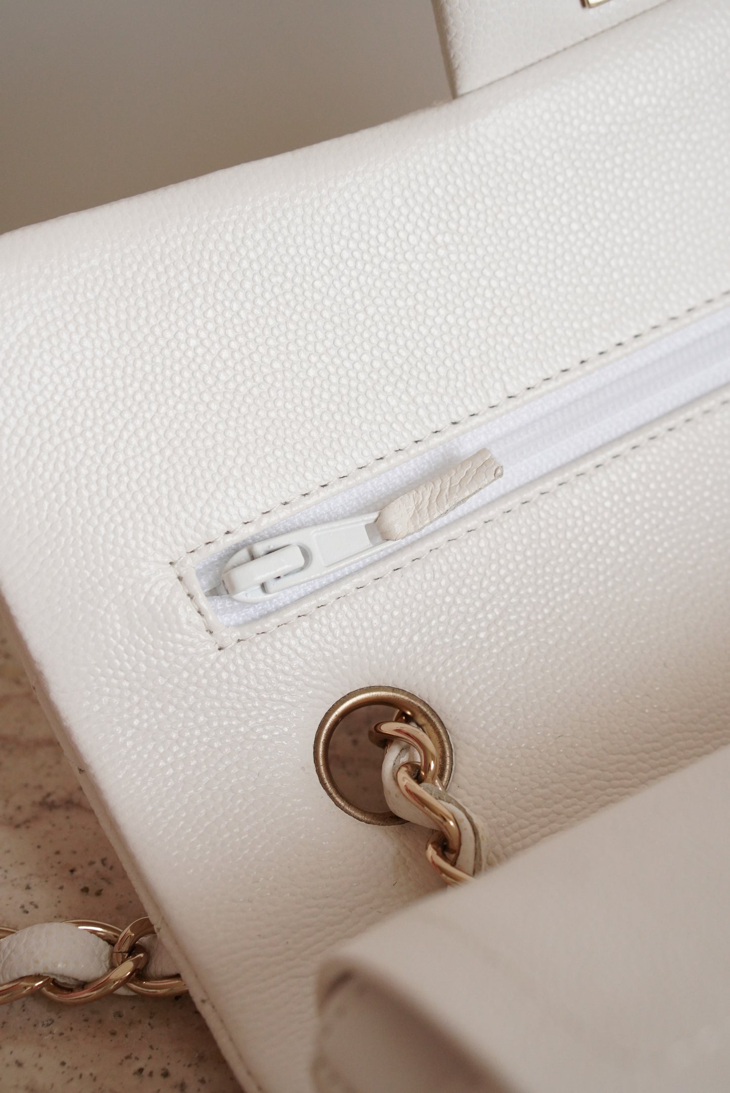 CHANEL CLASSIC SMALL DOUBLE FLAP | WHITE