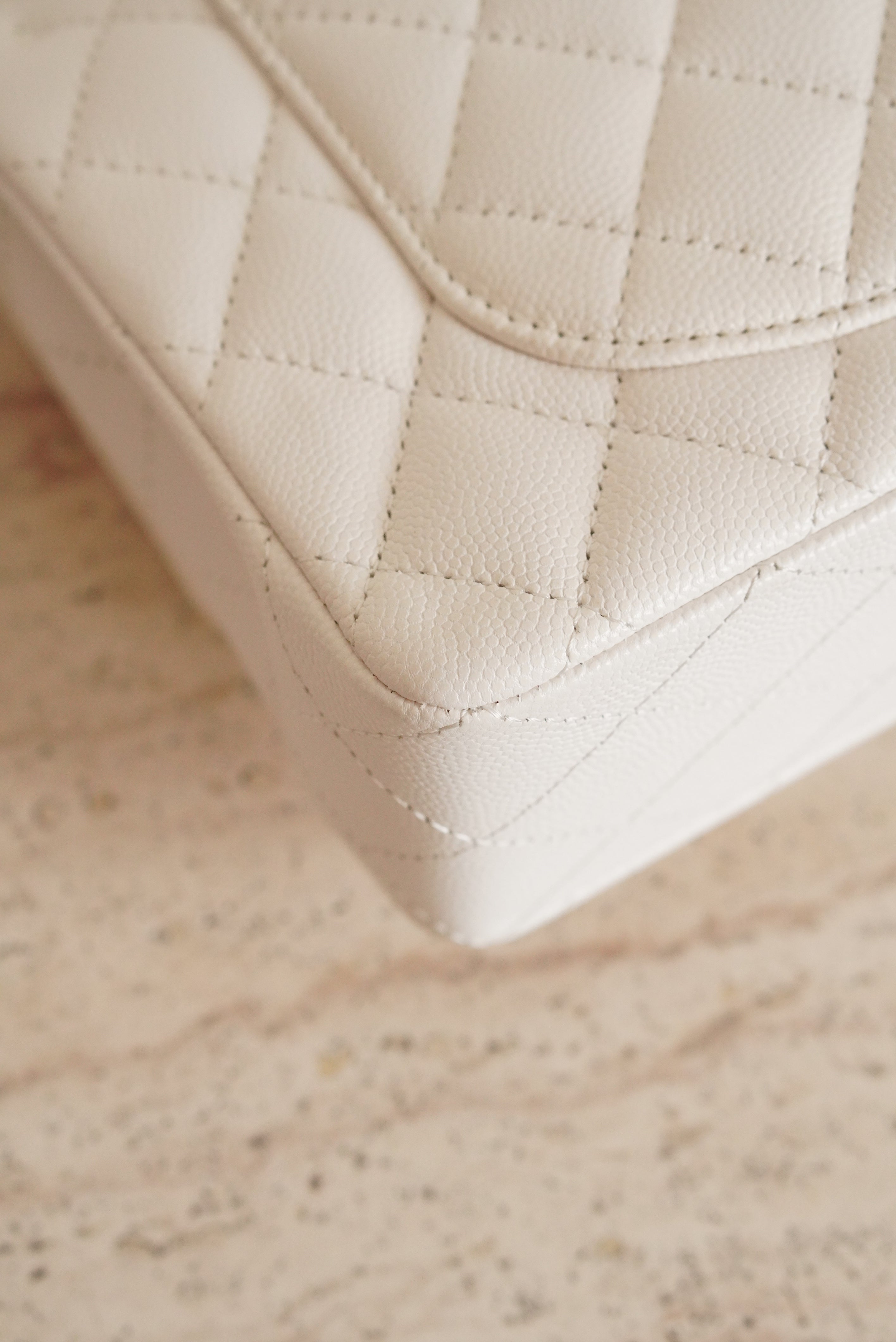 CHANEL CLASSIC SMALL DOUBLE FLAP | WHITE