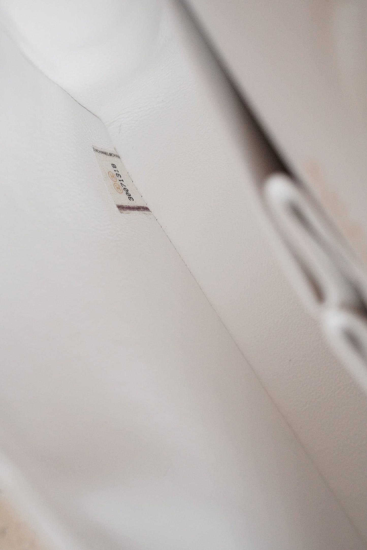 CHANEL CLASSIC SMALL DOUBLE FLAP | WHITE