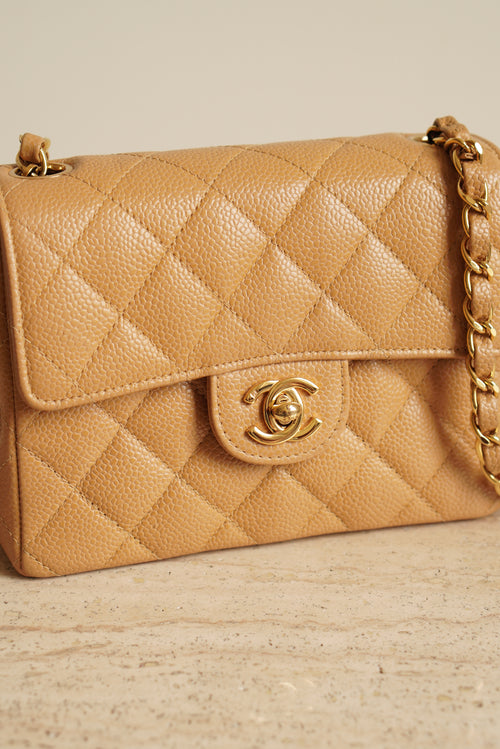 CHANEL CLASSIC MINI SQUARE | BEIGE