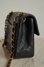 CHANEL CLASSIC MINI SQUARE | BLACK