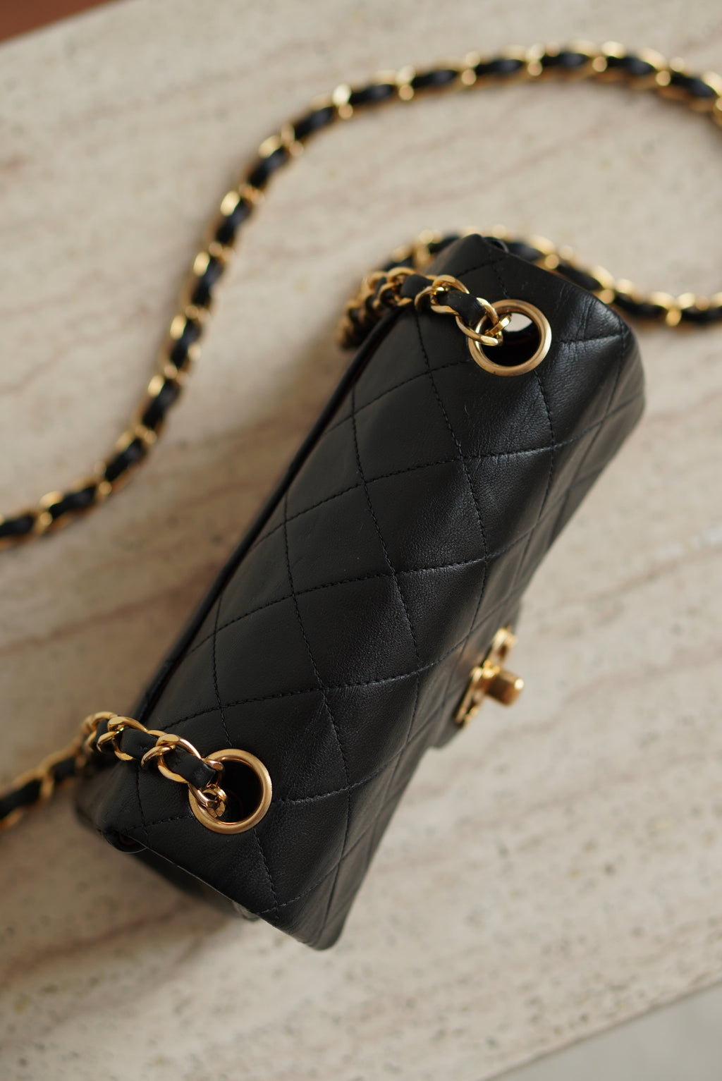 CHANEL CLASSIC MINI SQUARE | BLACK