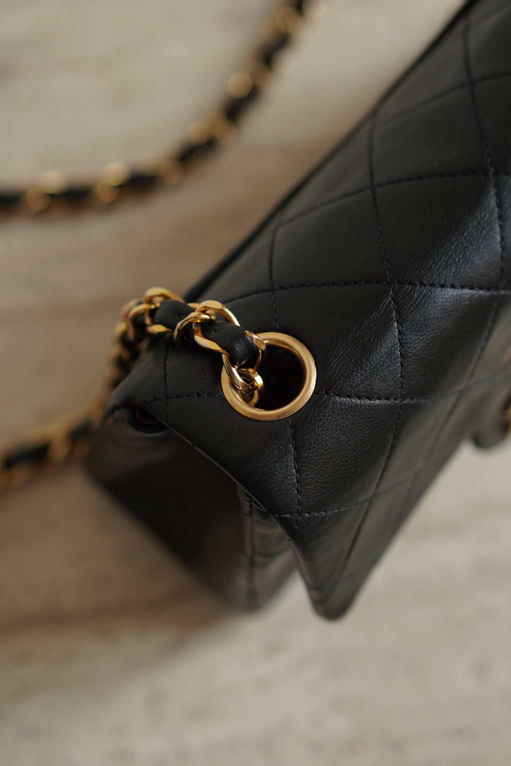 CHANEL CLASSIC MINI SQUARE | BLACK
