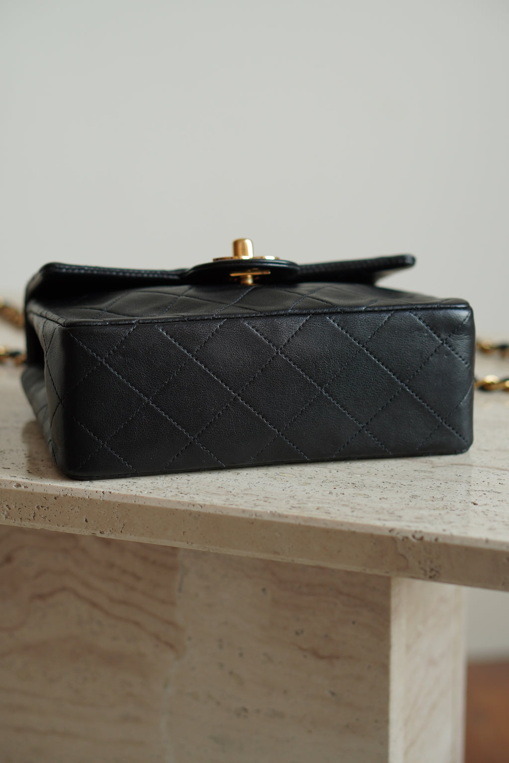 CHANEL CLASSIC MINI SQUARE | BLACK