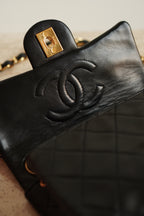 CHANEL CLASSIC MINI SQUARE | BLACK