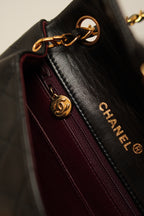 CHANEL CLASSIC MINI SQUARE | BLACK
