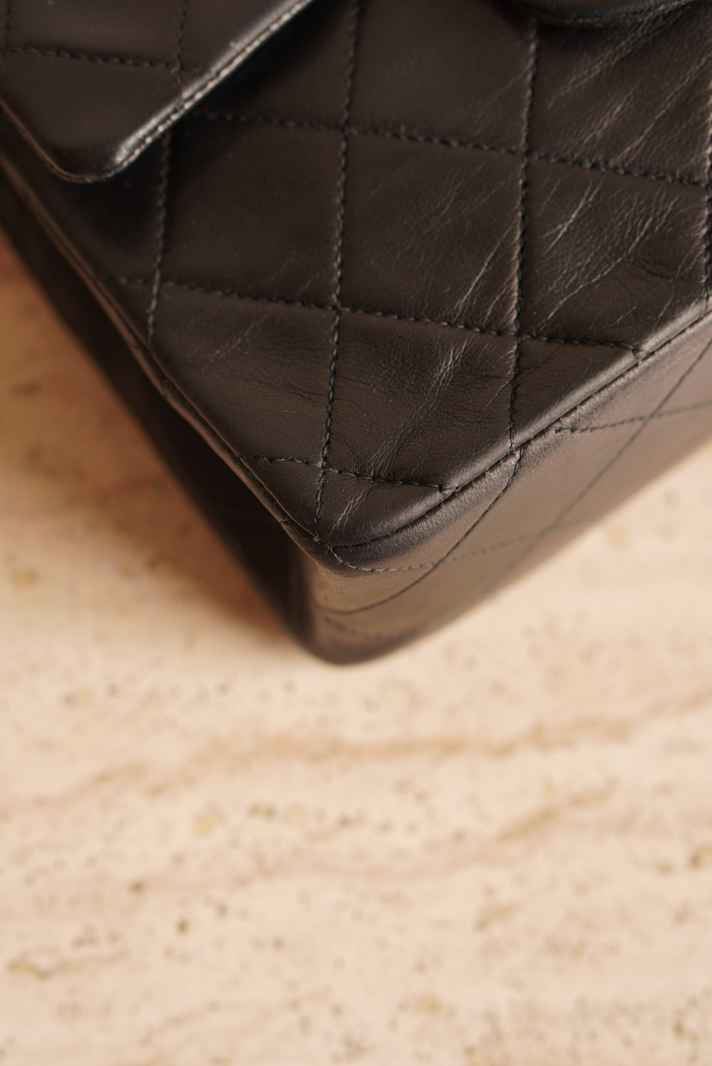 CHANEL CLASSIC MINI SQUARE | BLACK