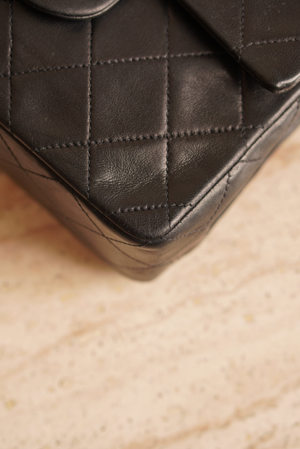 CHANEL CLASSIC MINI SQUARE | BLACK