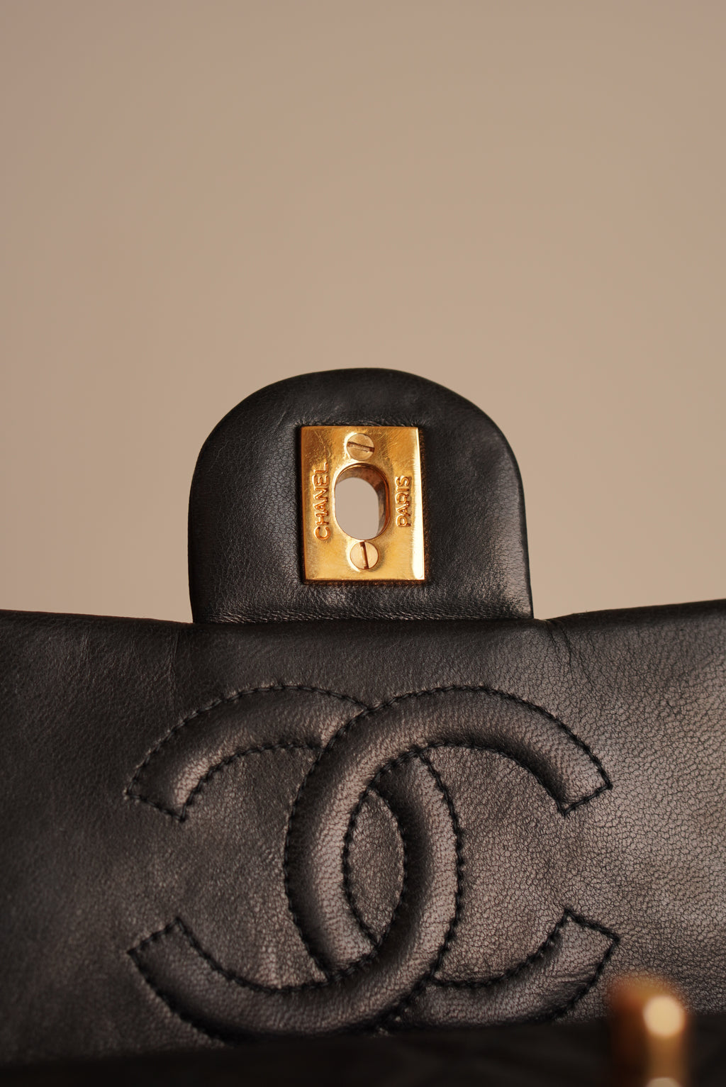 CHANEL CLASSIC MINI SQUARE | BLACK