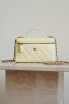 CHANEL CLASSIC 26S VANITY WITH CHAIN | LIGHT YELLOW