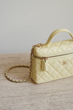 CHANEL CLASSIC 26S VANITY WITH CHAIN | LIGHT YELLOW