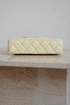 CHANEL CLASSIC 26S VANITY WITH CHAIN | LIGHT YELLOW