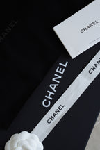 CHANEL CLASSIC 26S VANITY WITH CHAIN | LIGHT YELLOW