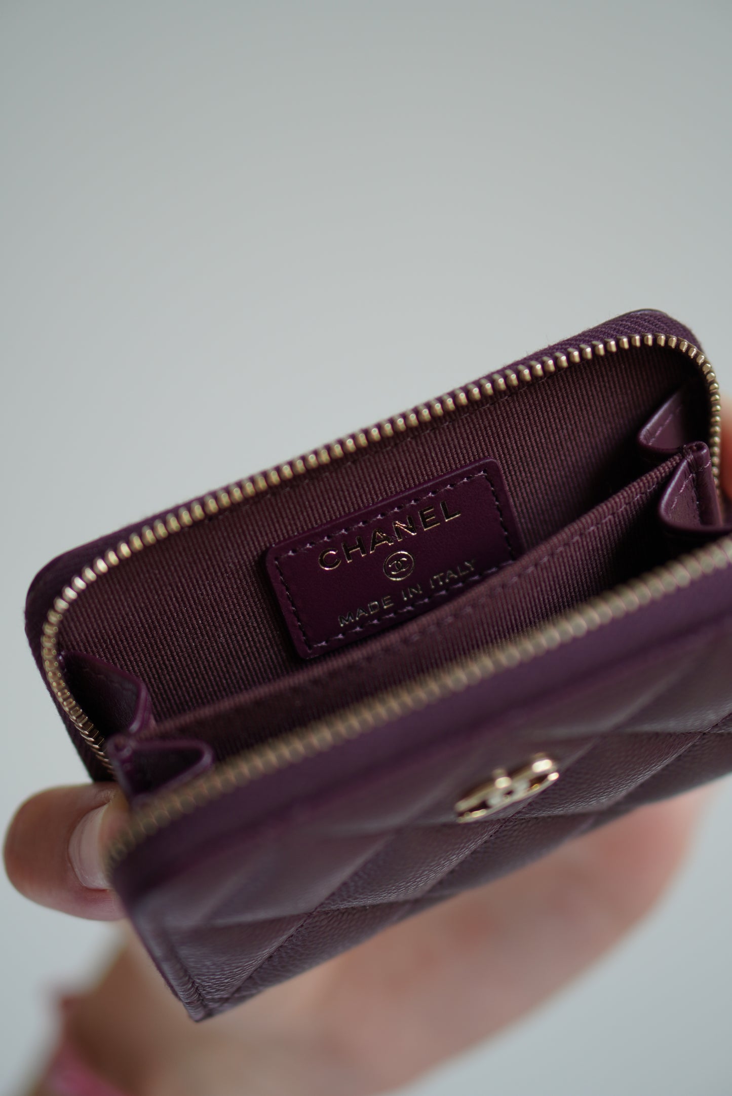 CHANEL CLASSIC ZIPPED COIN PURSE
