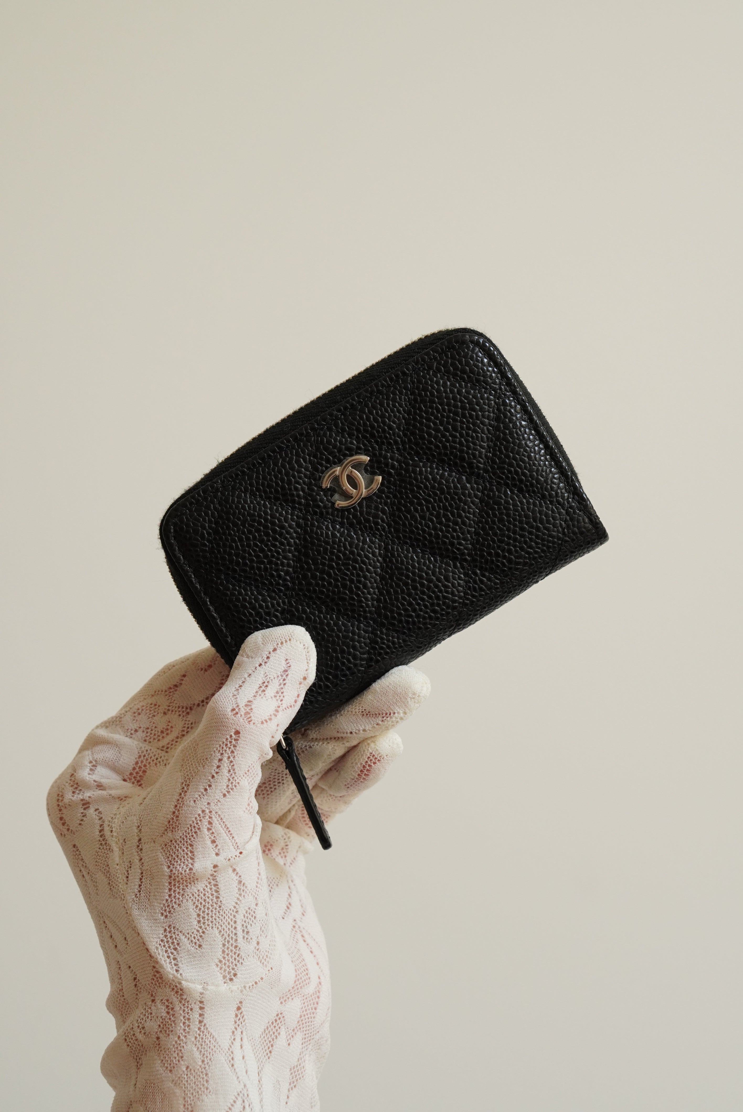 CHANEL CLASSIC ZIPPED COIN PURSE | BLACK