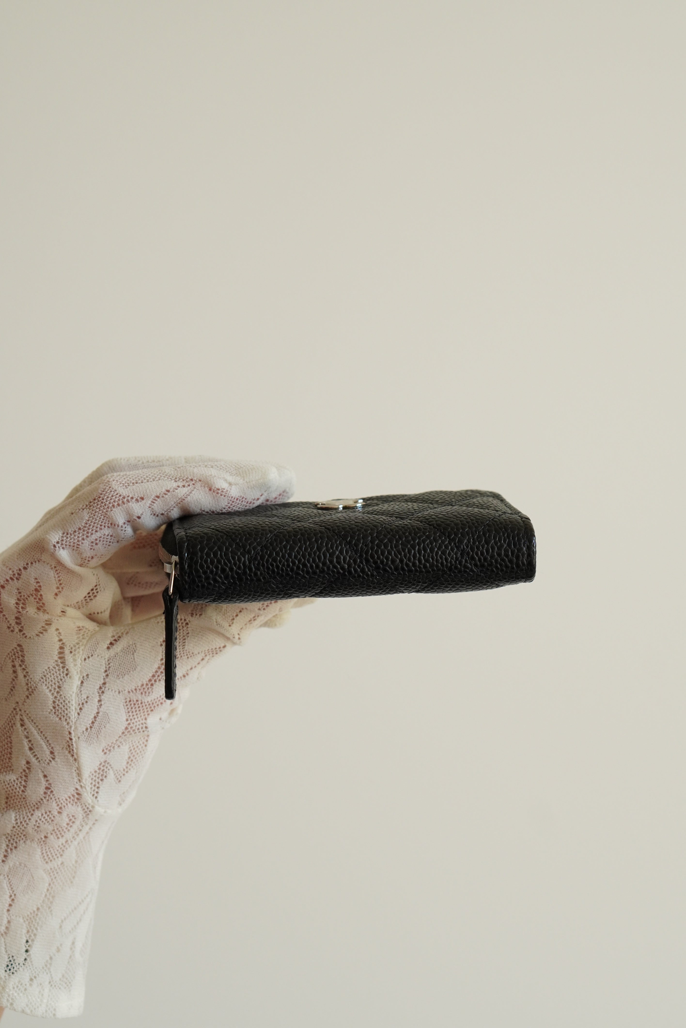 CHANEL CLASSIC ZIPPED COIN PURSE | BLACK