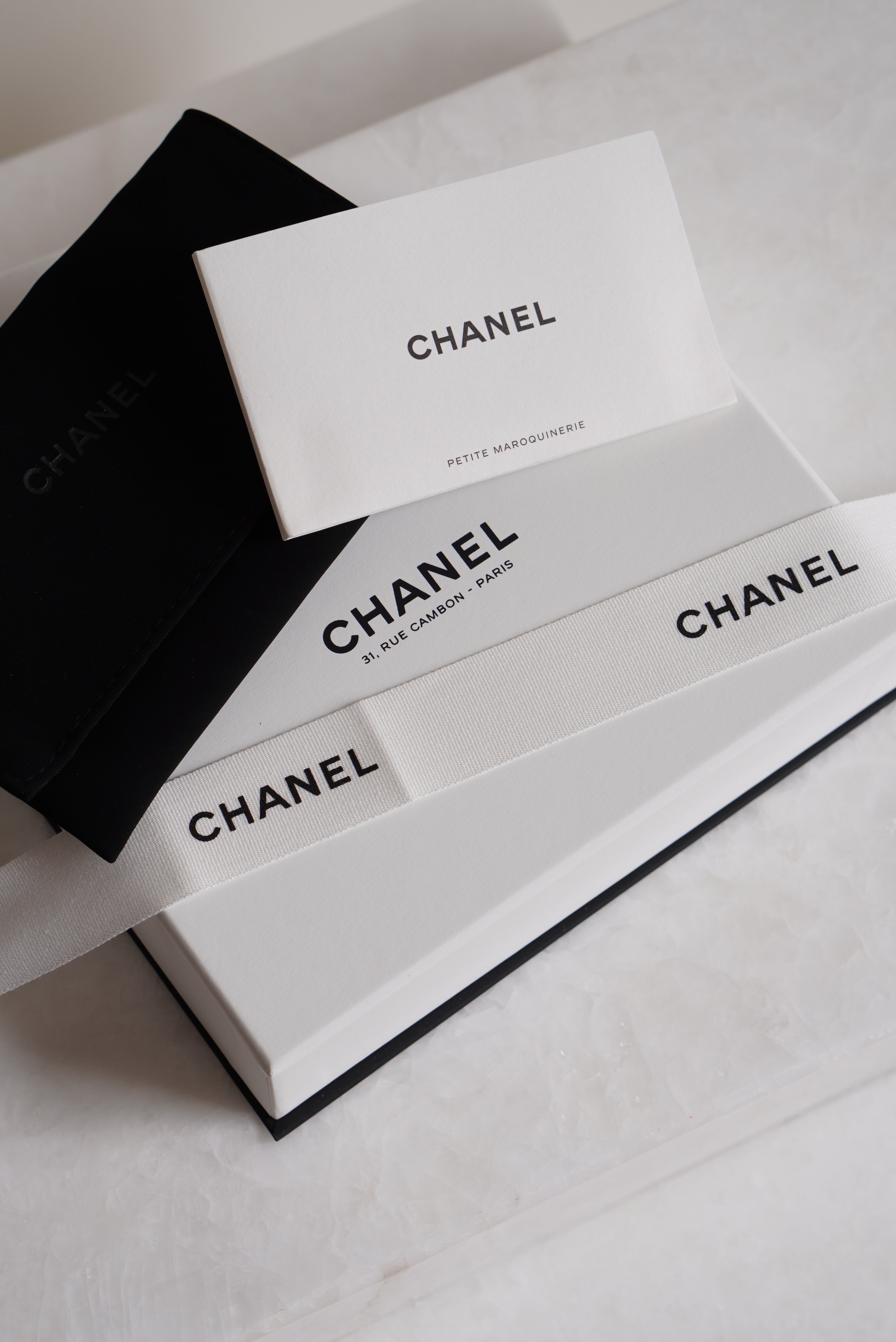 CHANEL CLASSIC ZIPPED COIN PURSE | BROWN
