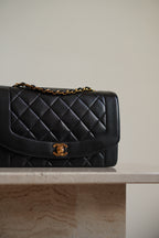 CHANEL DIANA MEDIUM FLAP BAG