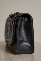 CHANEL DIANA MEDIUM FLAP BAG