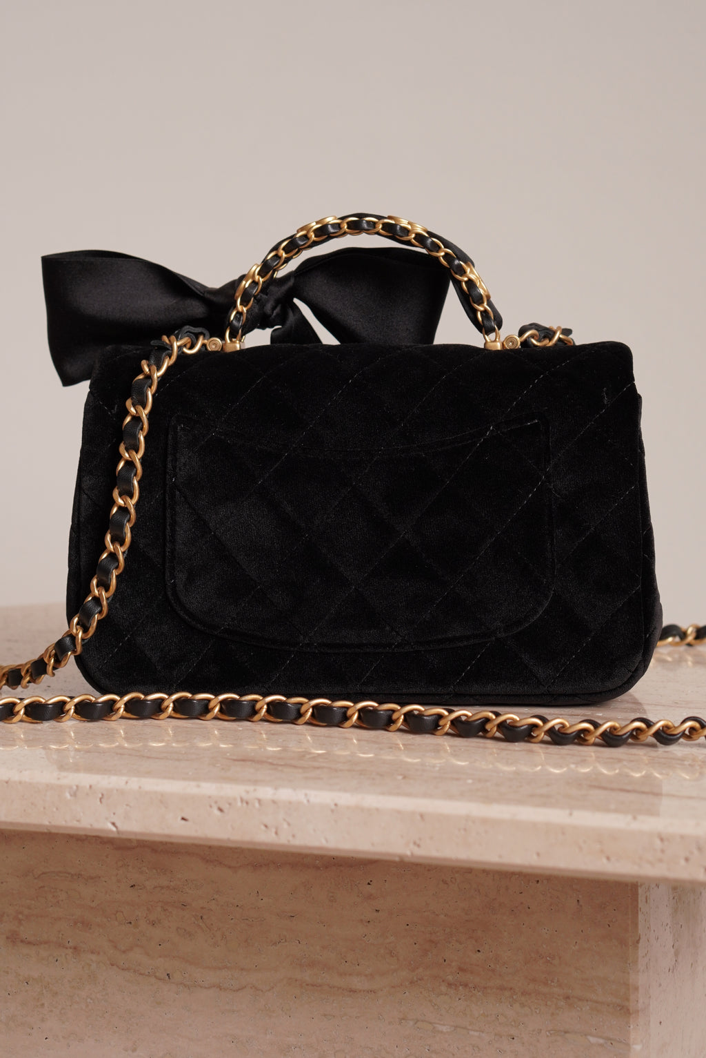 CHANEL 25K MINI RECTANGULAR TOP HANDLE | BLACK VELVET