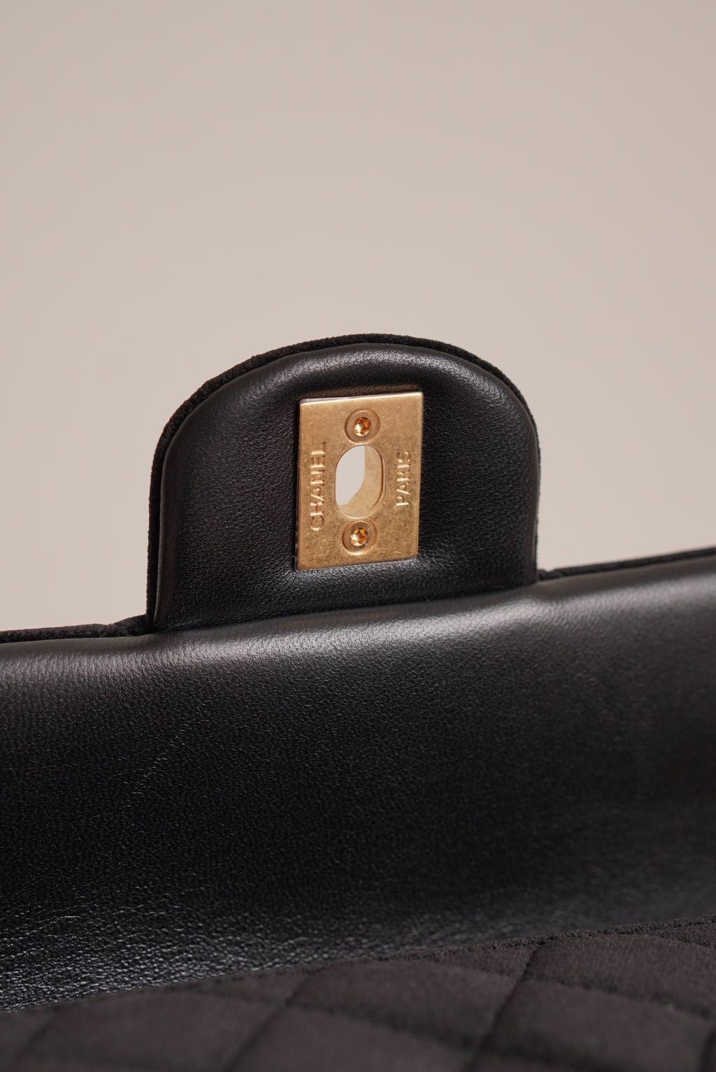 CHANEL 25K MINI RECTANGULAR TOP HANDLE | BLACK VELVET
