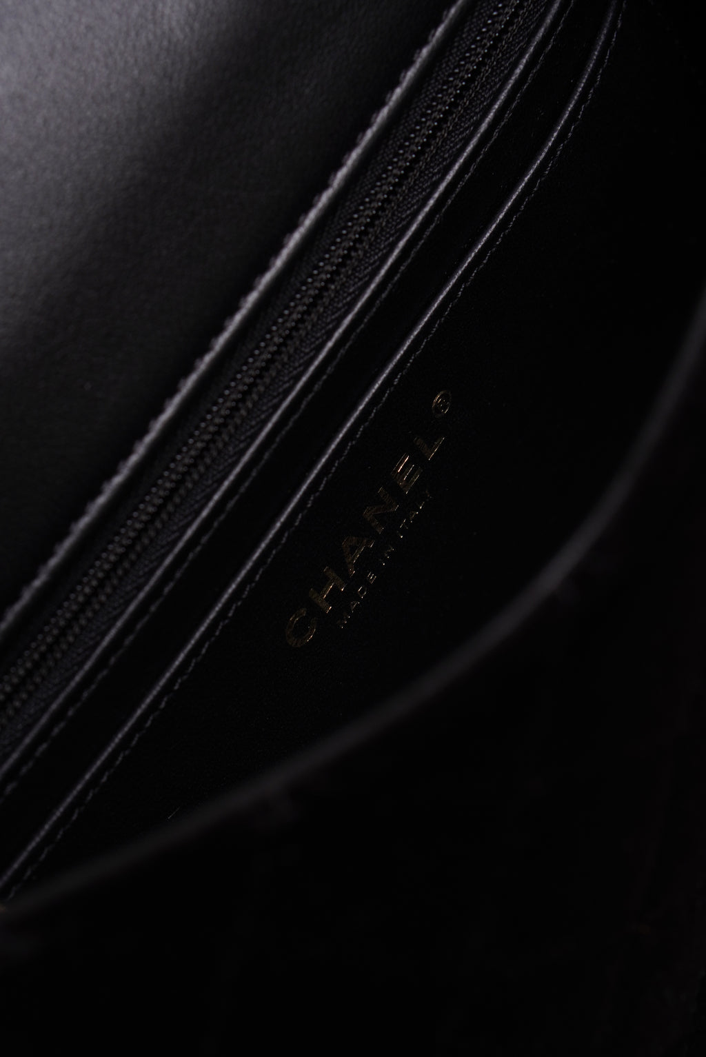 CHANEL 25K MINI RECTANGULAR TOP HANDLE | BLACK VELVET