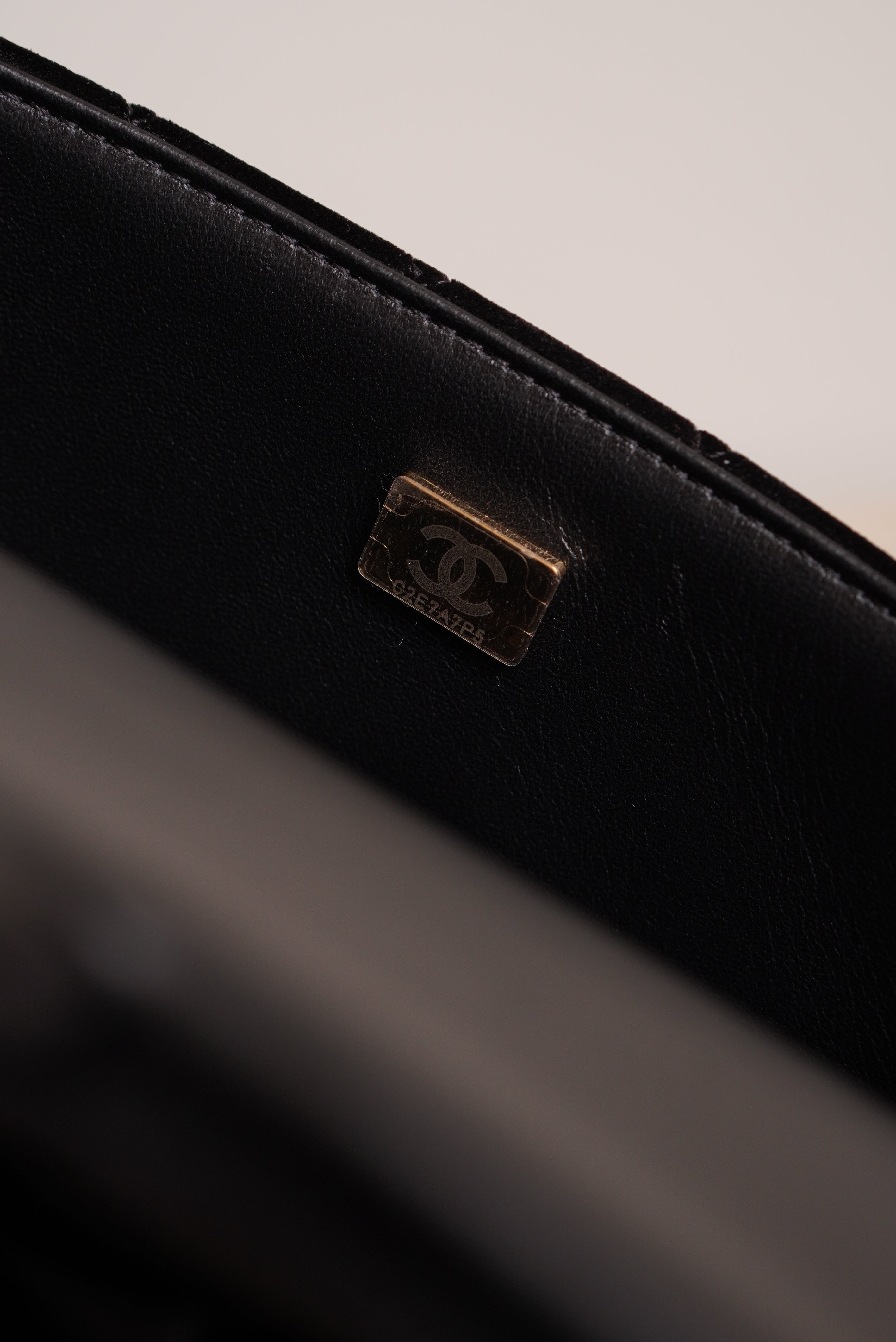 CHANEL 25K MINI RECTANGULAR TOP HANDLE | BLACK VELVET