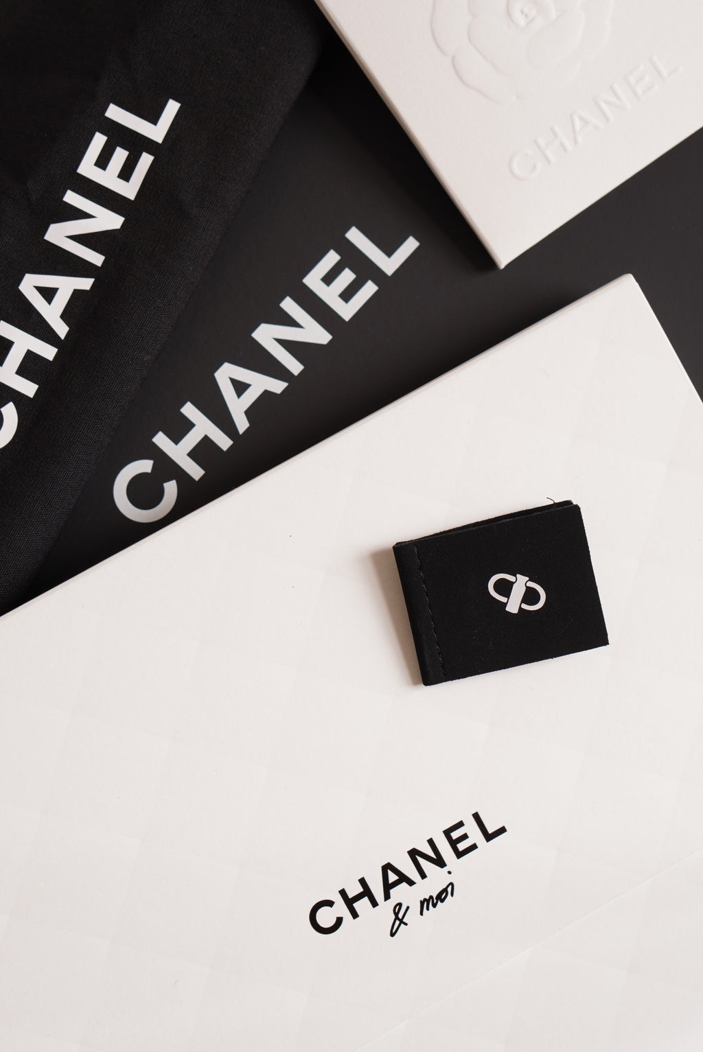 CHANEL 25K MINI RECTANGULAR TOP HANDLE | BLACK VELVET