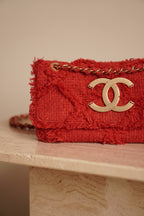 CHANEL MEDIUM TWEED FLAP BAG | RED