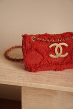 CHANEL MEDIUM TWEED FLAP BAG | RED
