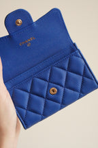 CHANEL 22B FLAP CARD HOLDER | BLUE