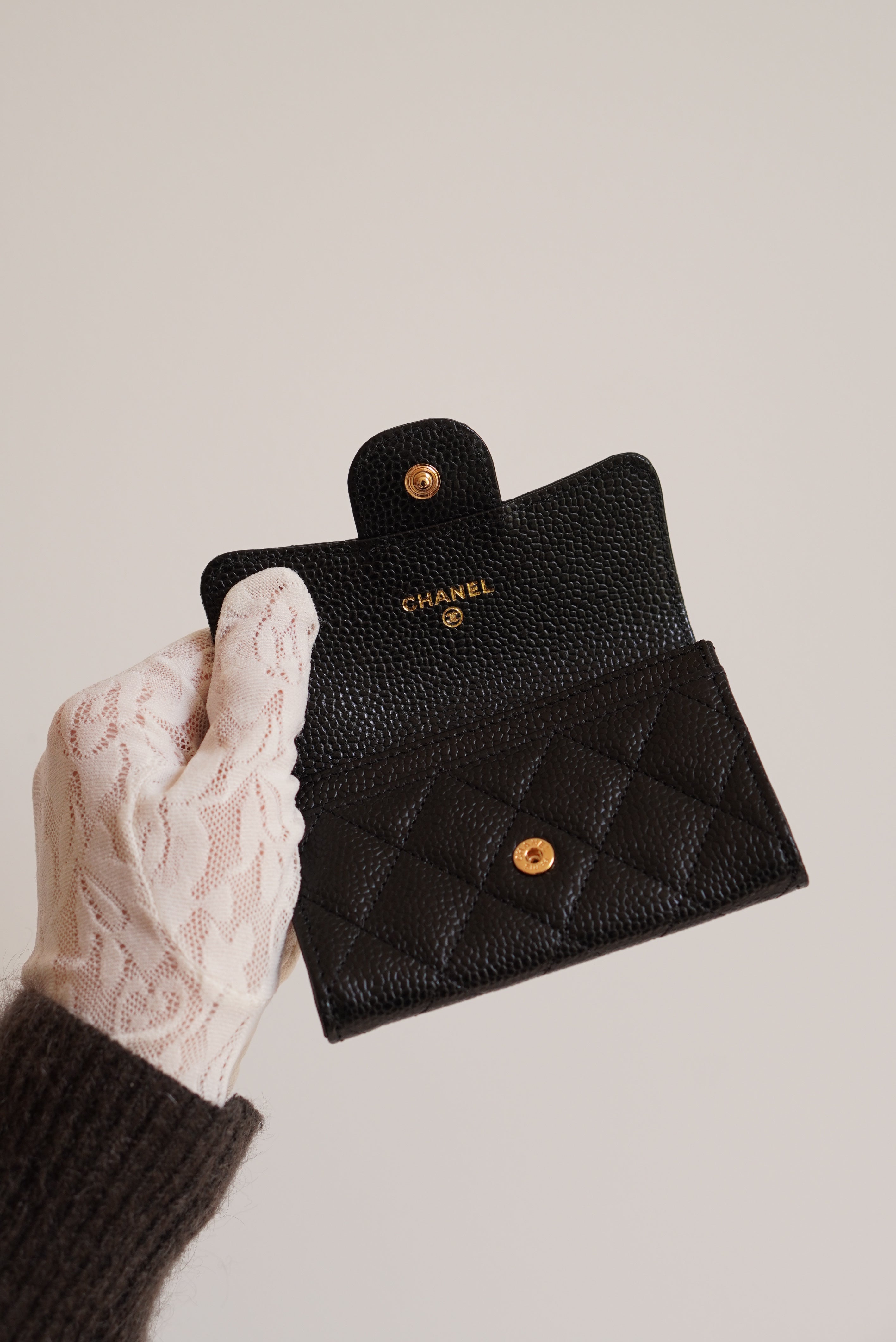 CHANEL FLAP CARD HOLDER | BLACK