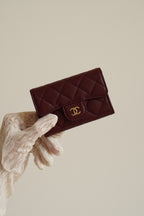 CHANEL FLAP CARD HOLDER | BURGUNDY