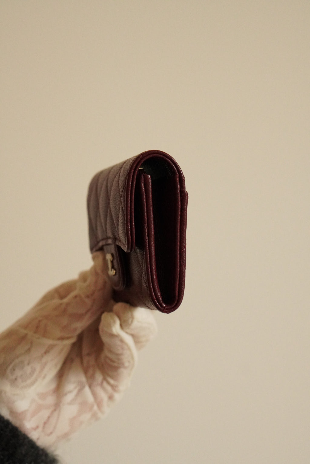CHANEL FLAP CARD HOLDER | BURGUNDY