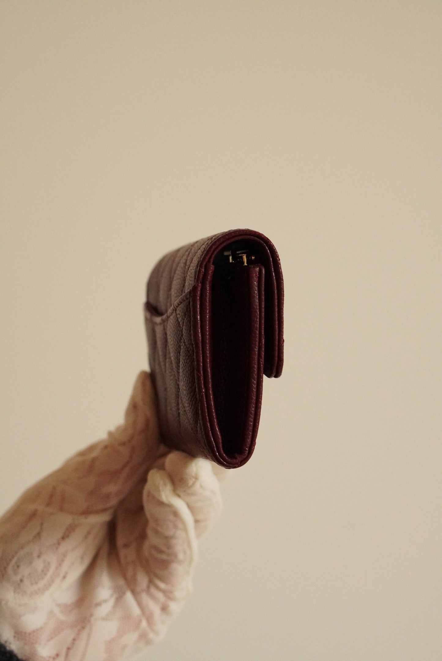 CHANEL FLAP CARD HOLDER | BURGUNDY