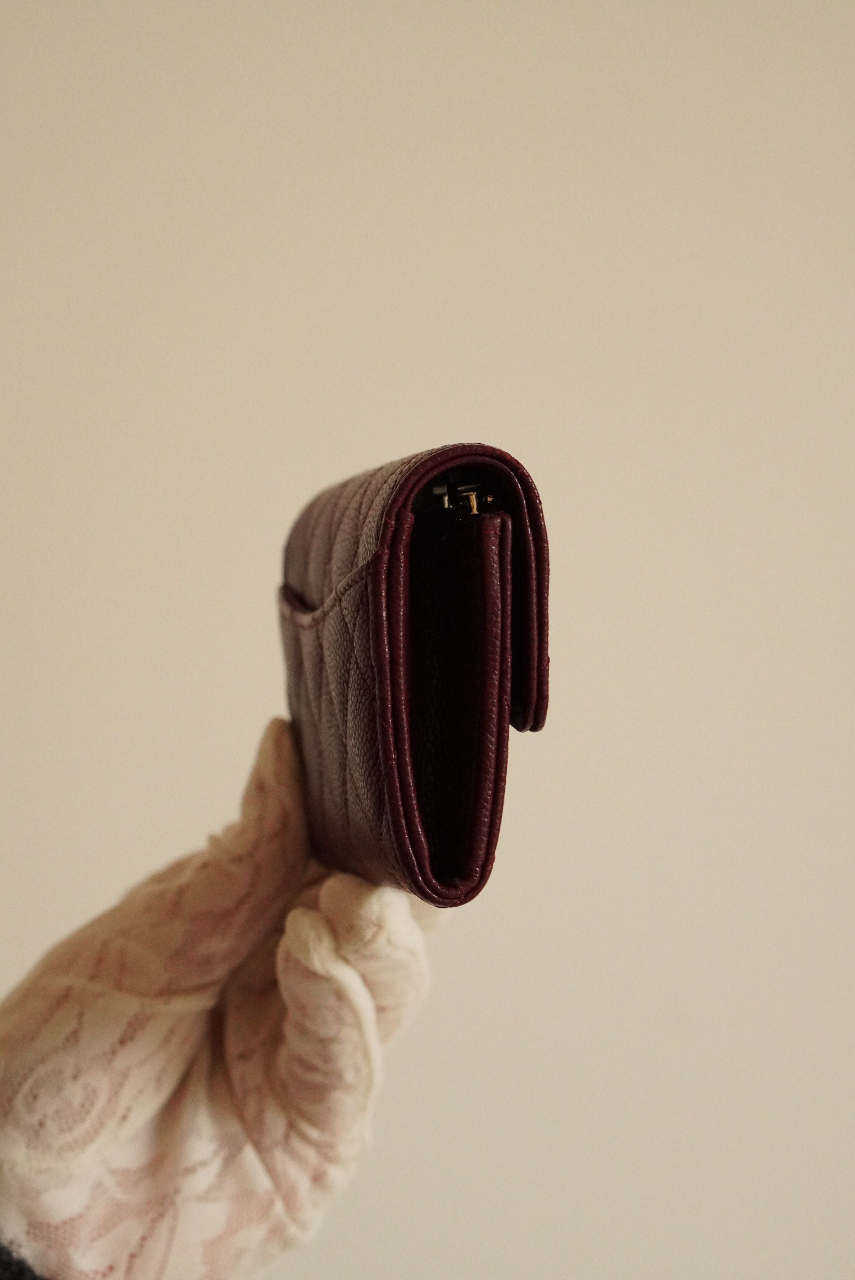 CHANEL FLAP CARD HOLDER | BURGUNDY