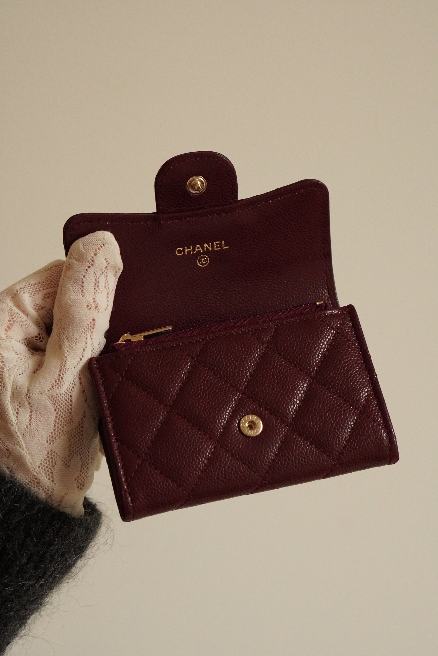 CHANEL FLAP CARD HOLDER | BURGUNDY