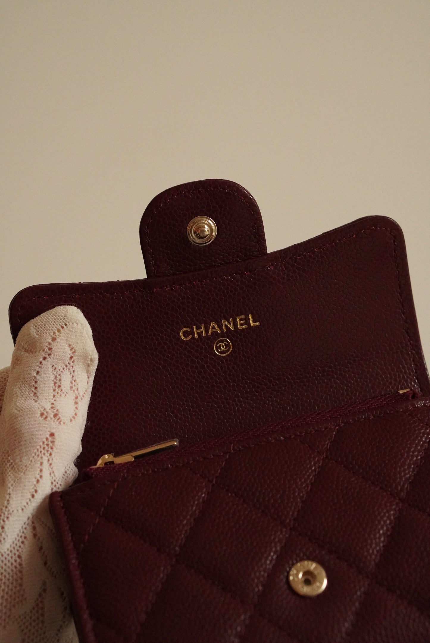 CHANEL FLAP CARD HOLDER | BURGUNDY