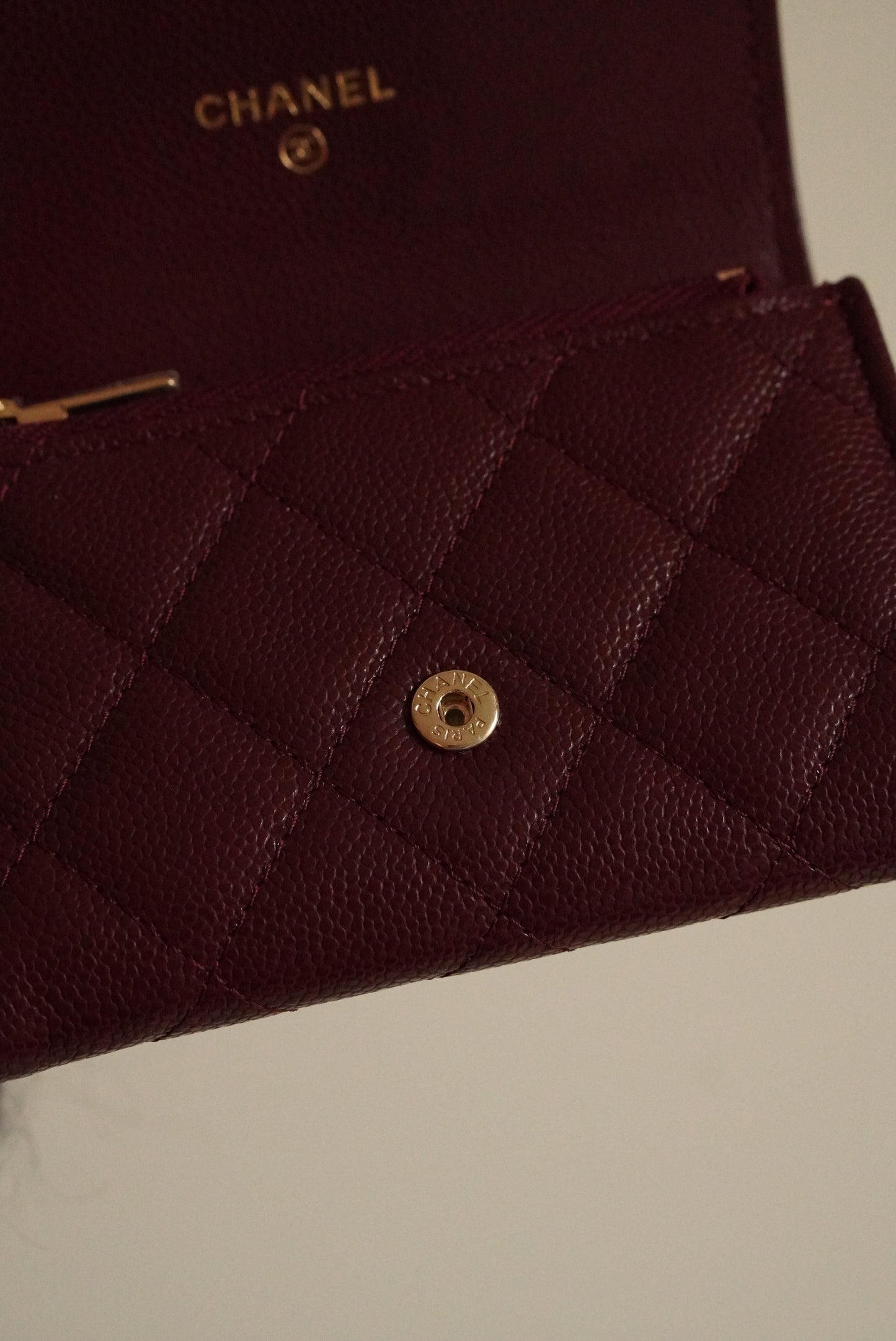 CHANEL FLAP CARD HOLDER | BURGUNDY