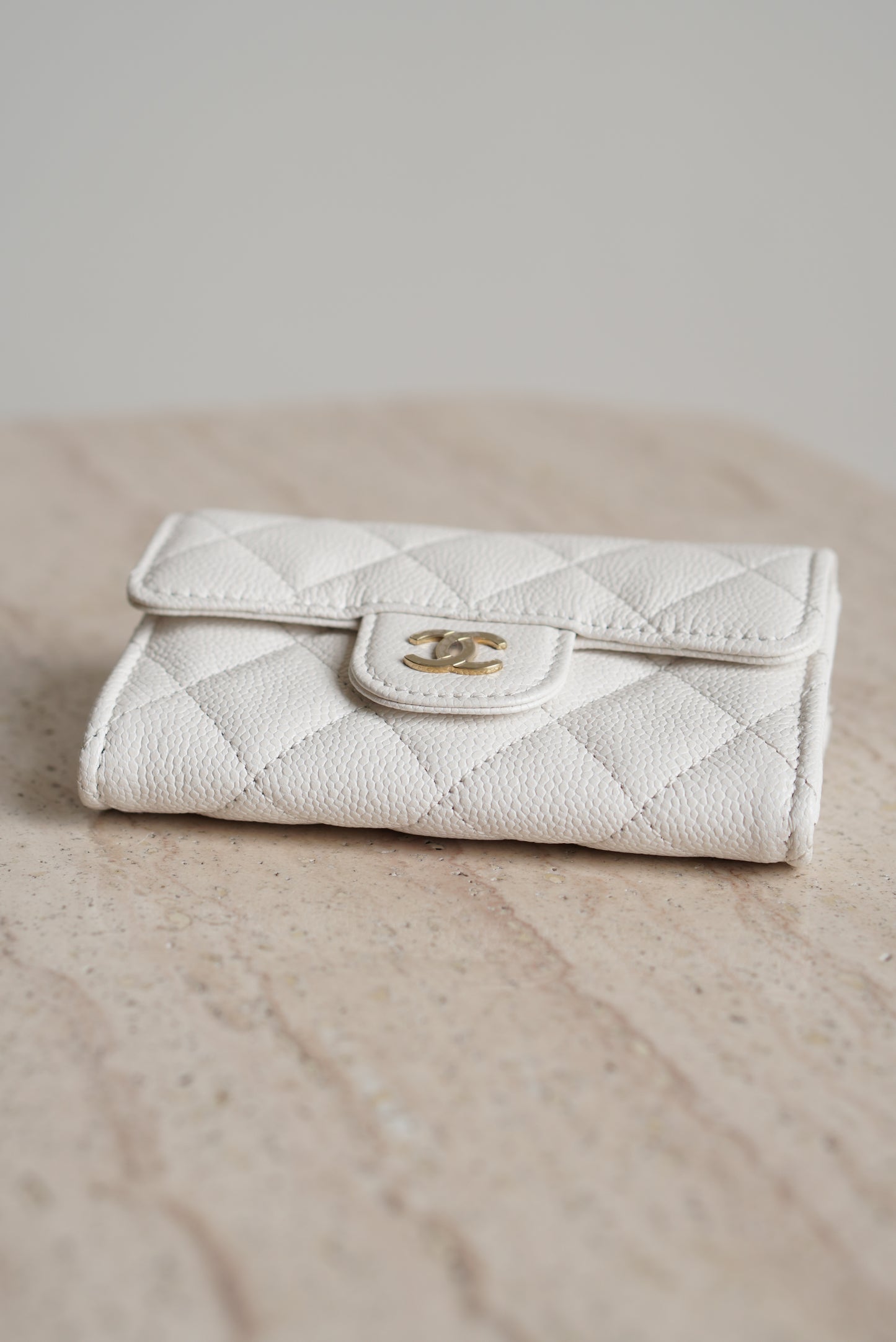 CHANEL FLAP CARD HOLDER | WHITE
