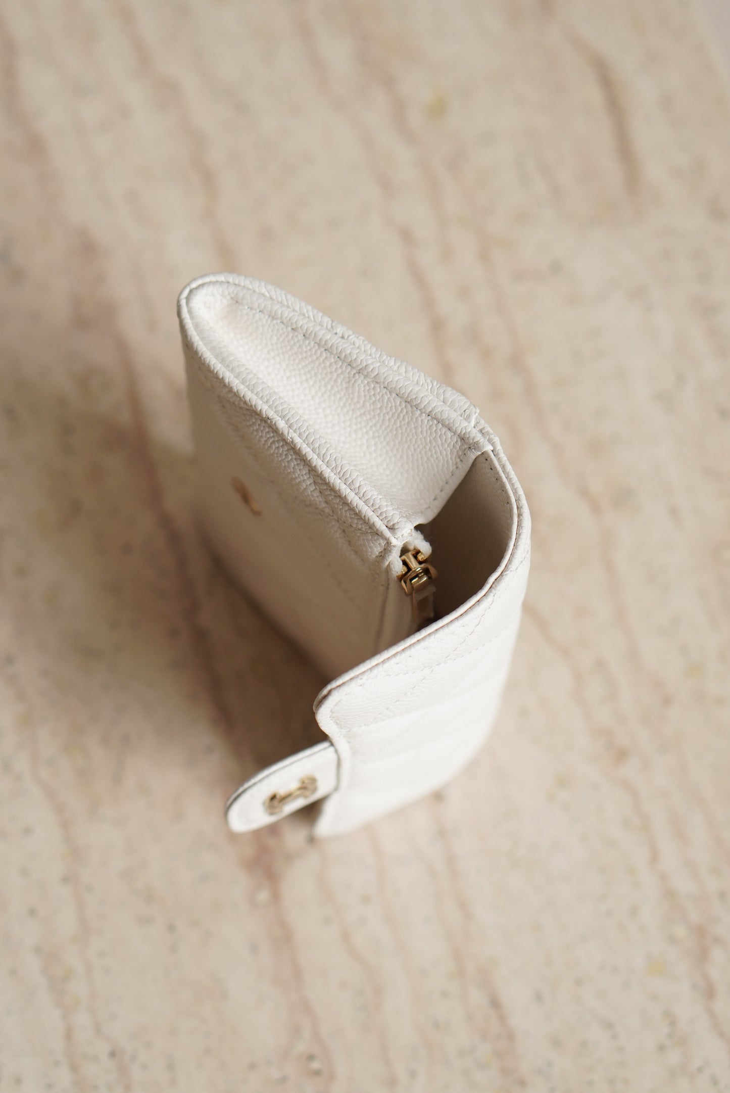 CHANEL FLAP CARD HOLDER | WHITE