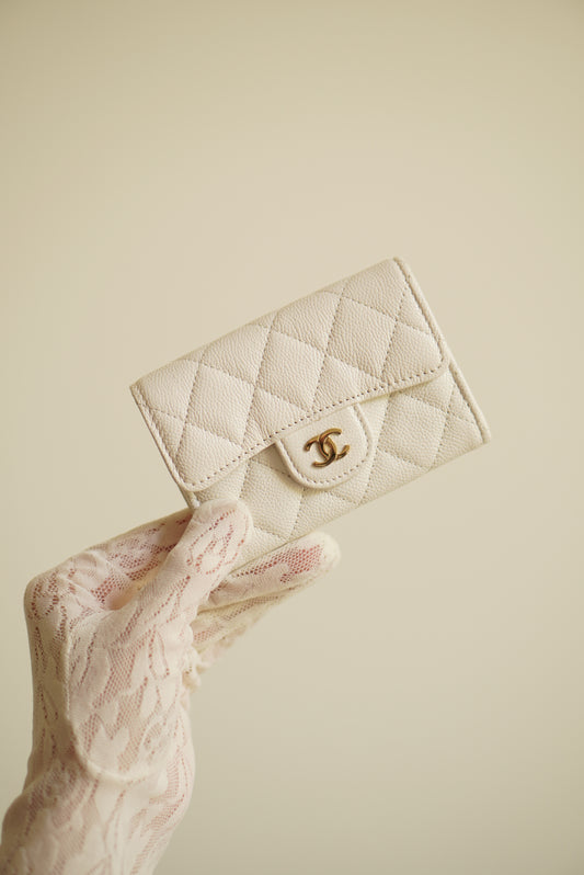 CHANEL FLAP CARD HOLDER | WHITE
