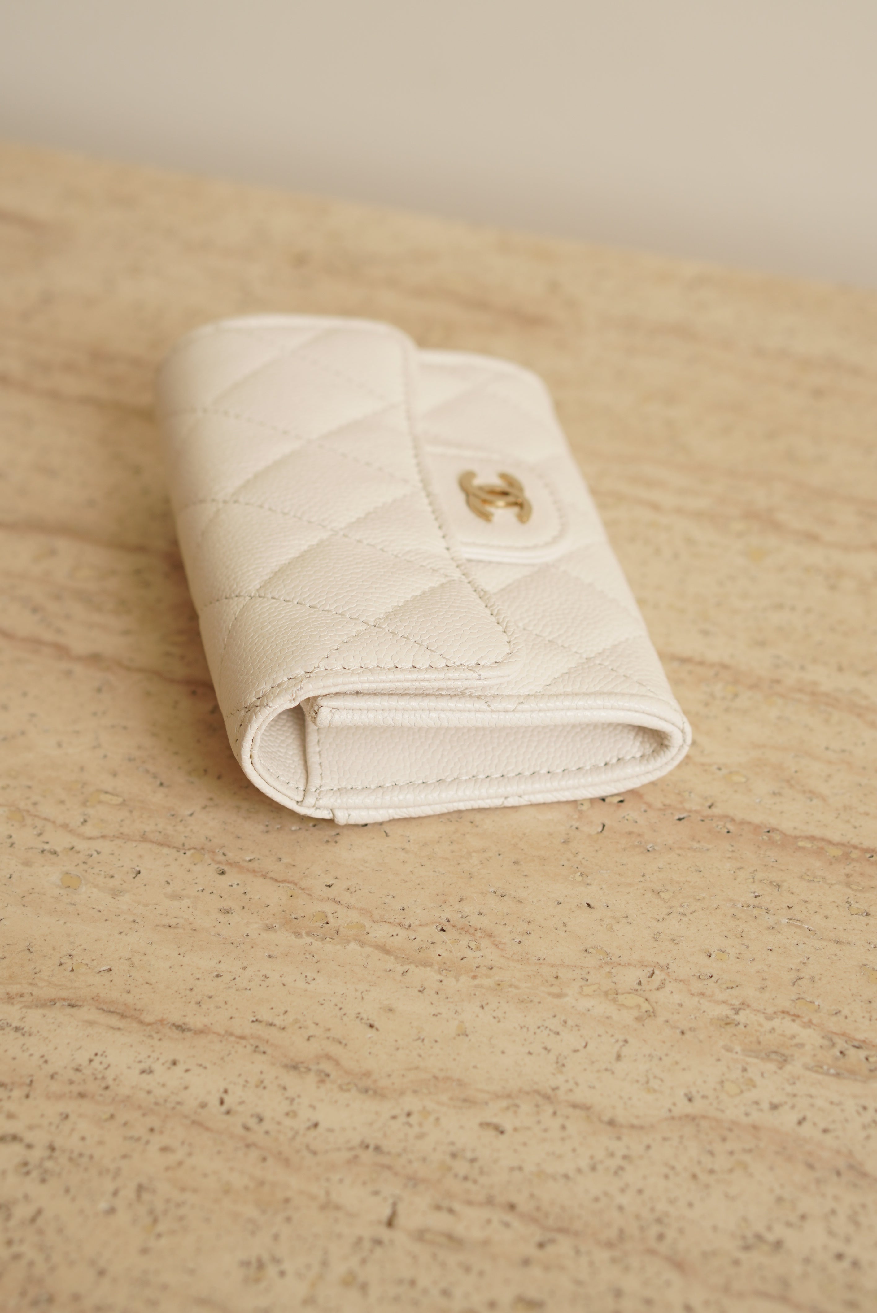 CHANEL FLAP CARD HOLDER | WHITE