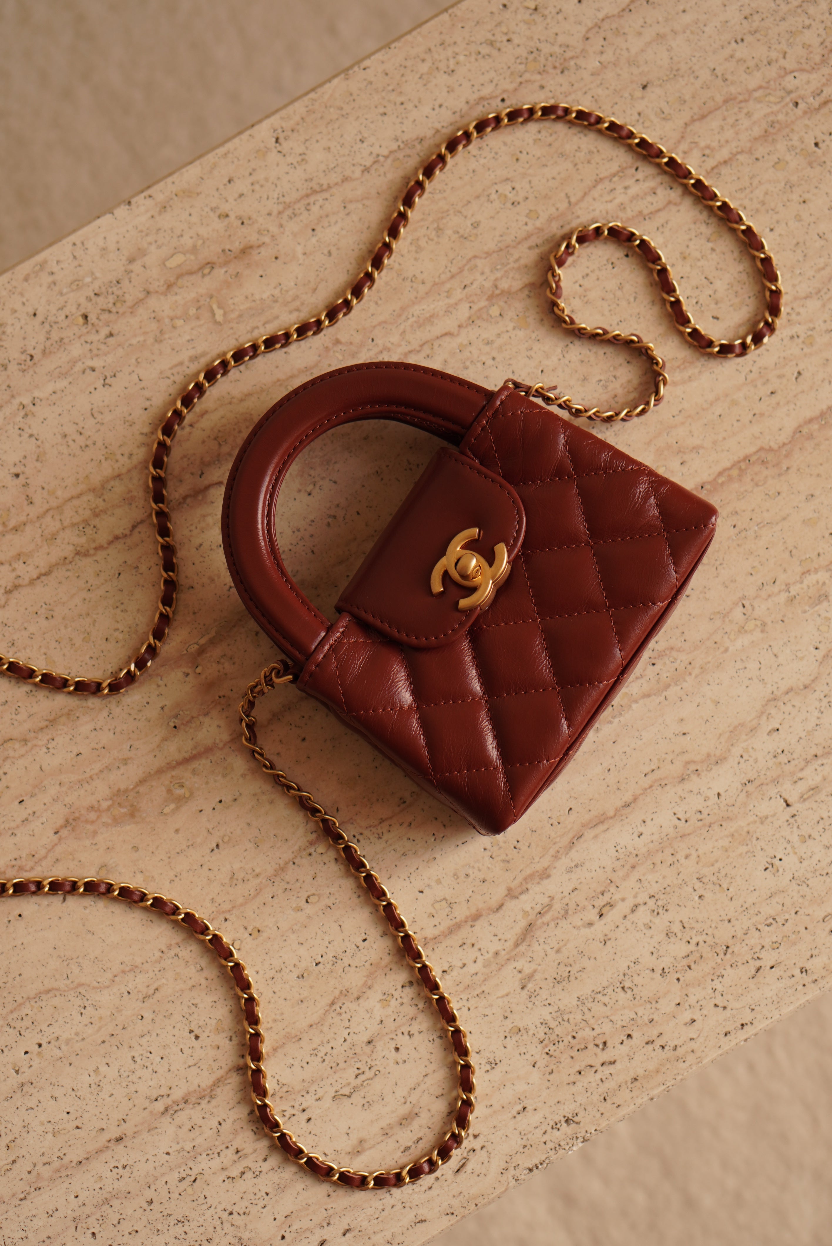 CHANEL 24A KELLY MICRO | BROWN
