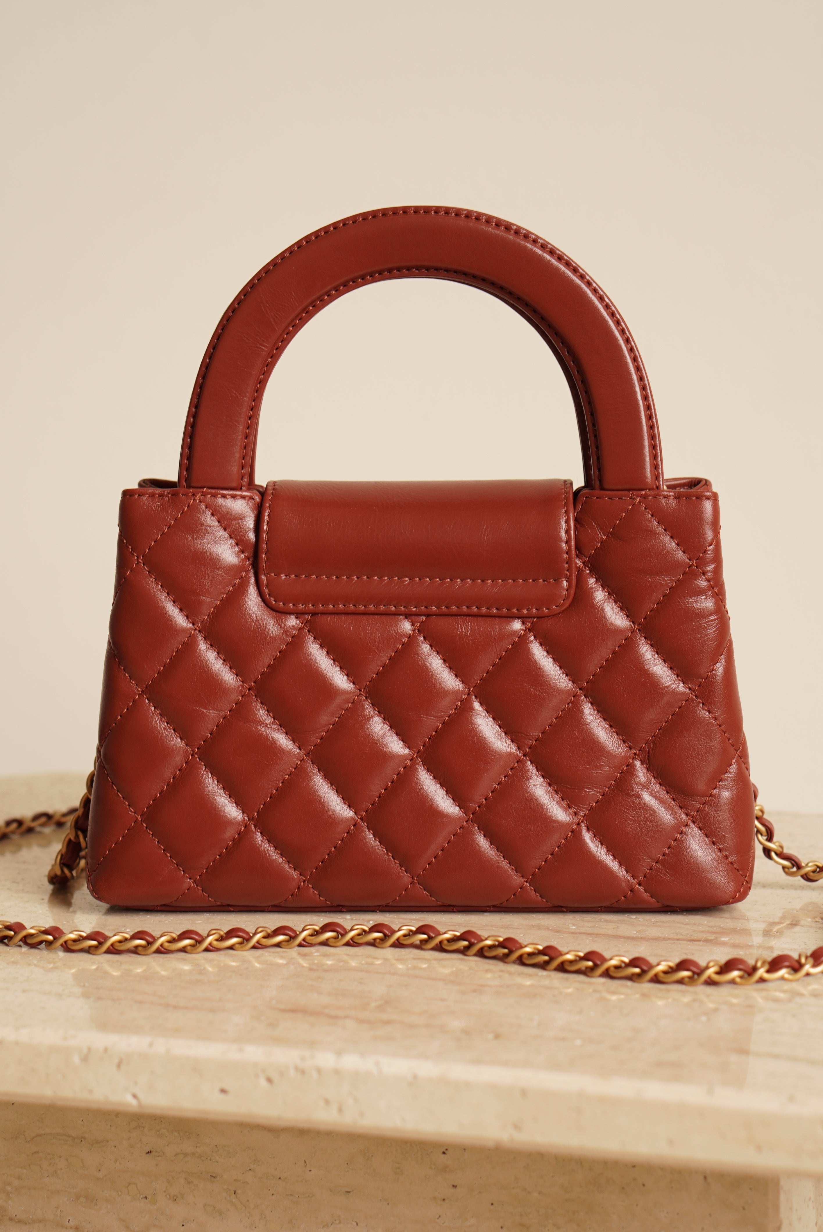 CHANEL 24A KELLY NANO | BROWN