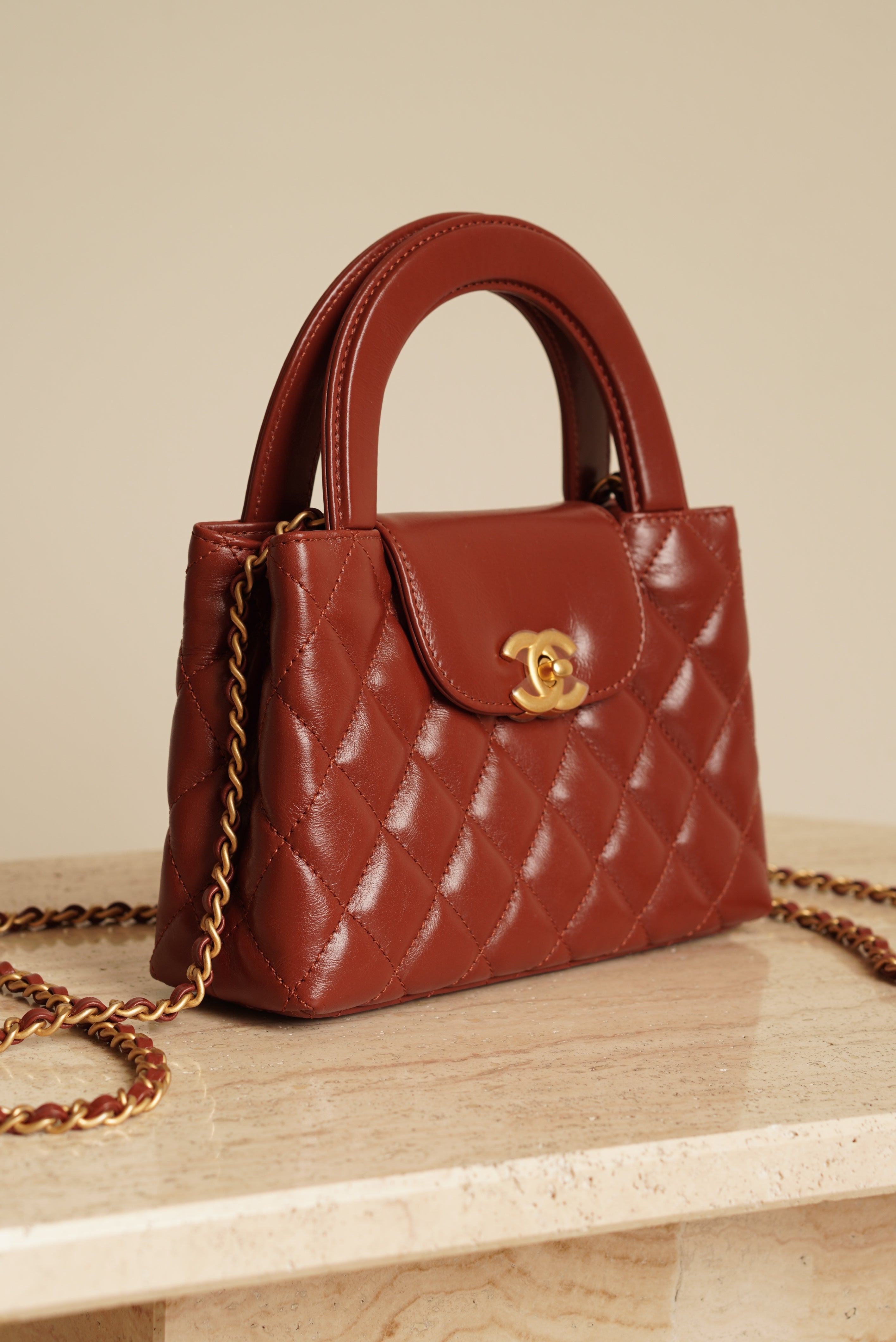 CHANEL 24A KELLY NANO | BROWN