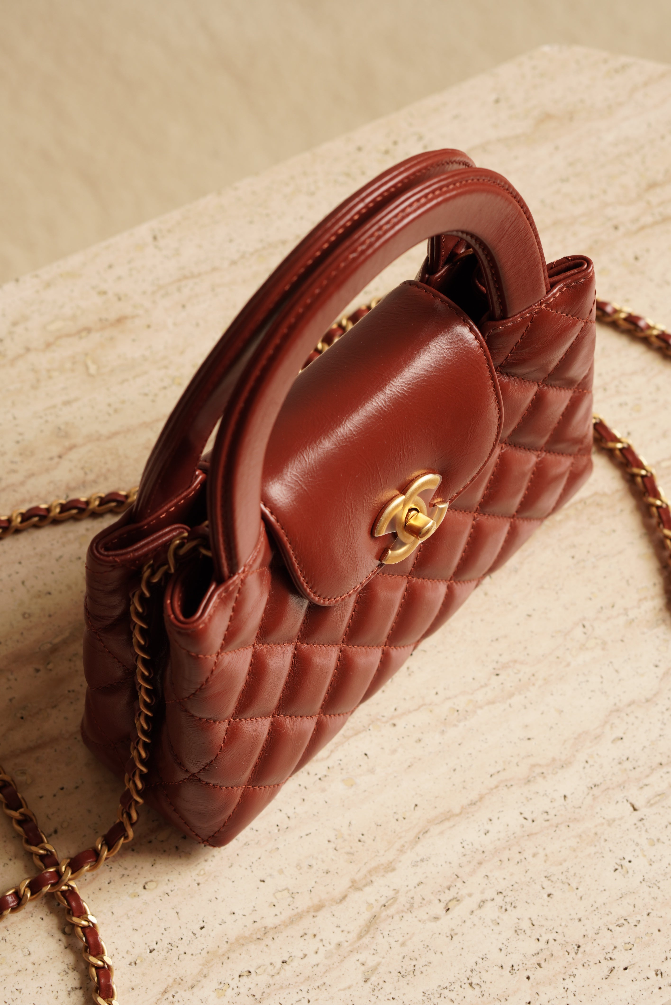 CHANEL 24A KELLY NANO | BROWN